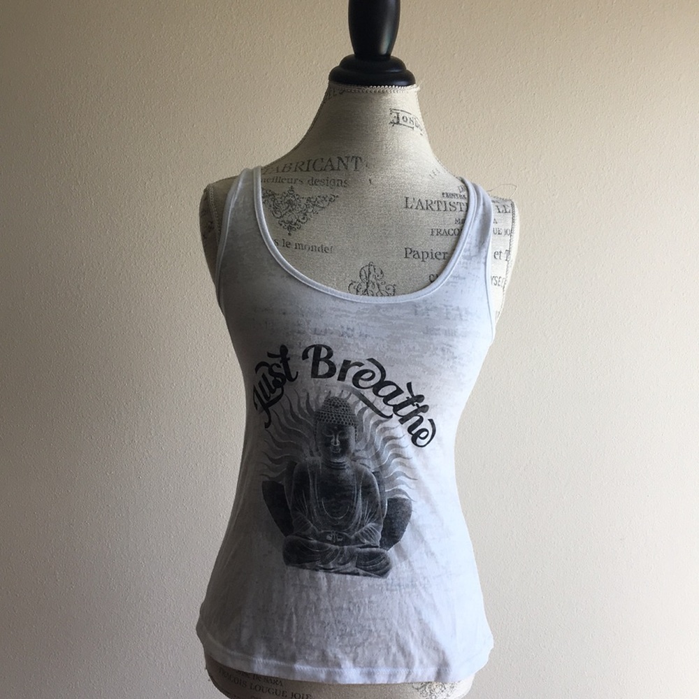 Women white tank shirt